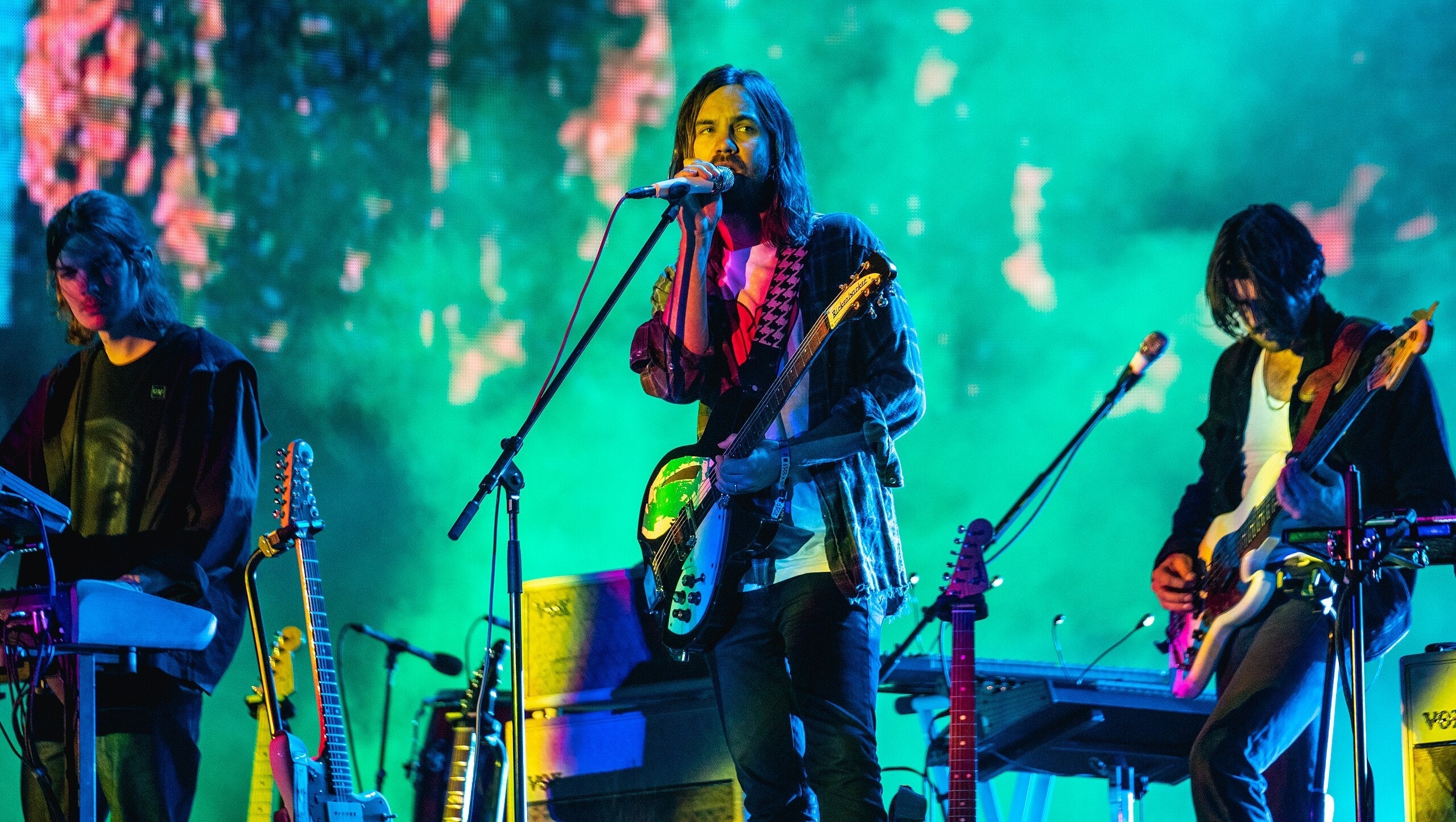 Tame Impala’s Deadbeat Debuts at No. 4 on the Billboard 200