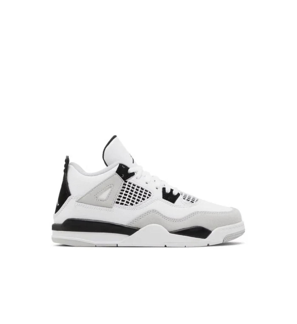 2022 Air Jordan 4 Retro Military Black'