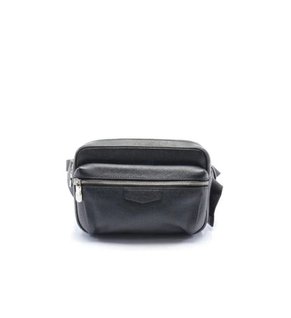 Louis Vuitton outdoor fanny pack 2019