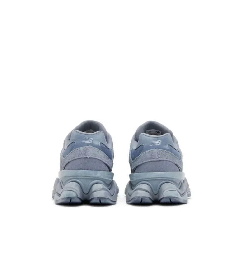 9060 'Arctic Grey'