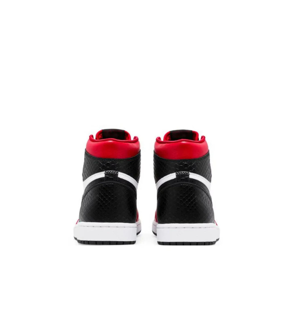 Wmns Air Jordan 1 Retro High OG 'Satin Red'