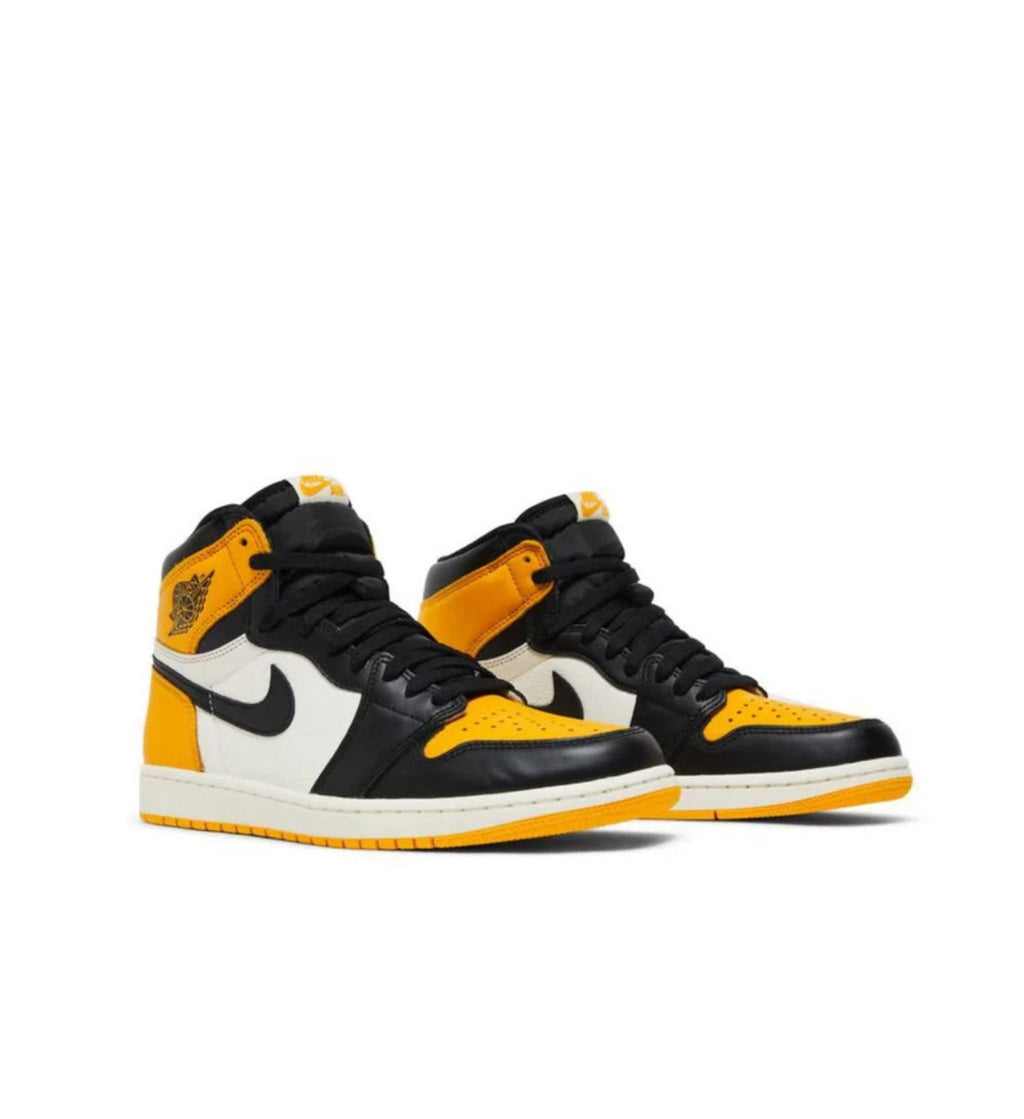 Air Jordan 1 Retro High OG 'Yellow Toe'