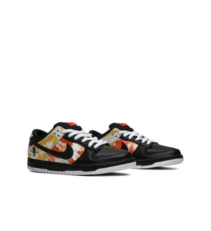 Dunk SB Low 'Tie-Dye Raygun - Black