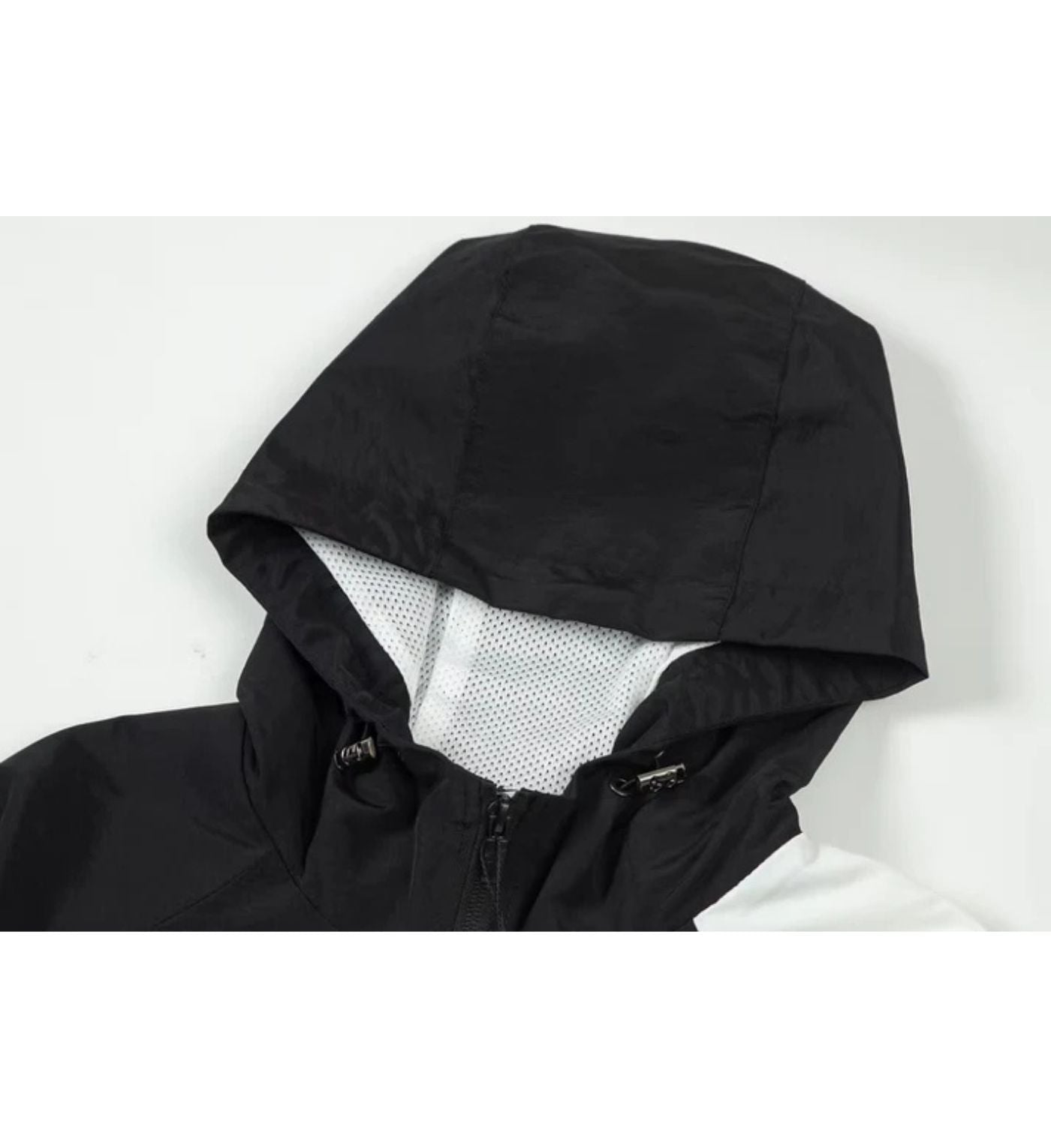 Nike jacket winter black and Withe logo