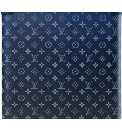Louis Vuitton bag travel blue logo