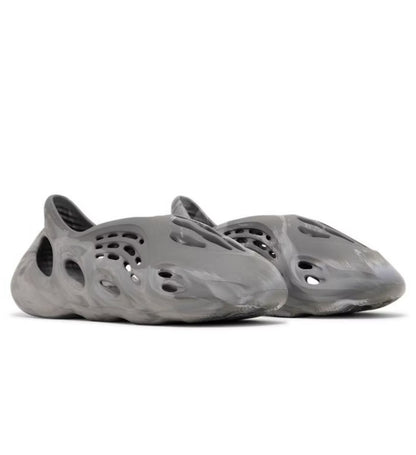 Yeezy Foam Runner 'MX Granite'