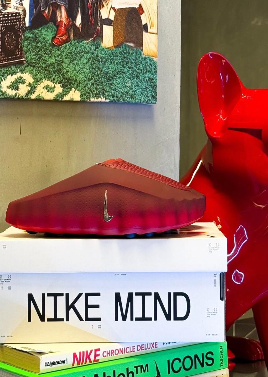 Nike Mind 001 'Team Red'